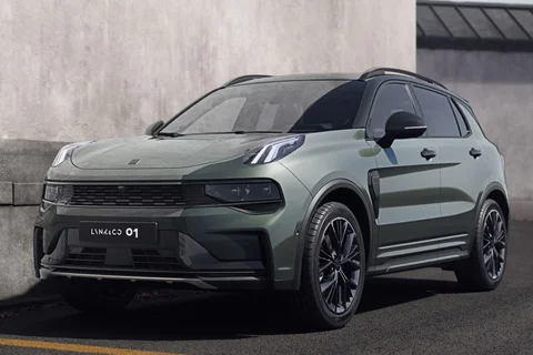 Lynk & Co 01 Core 2024 view 8