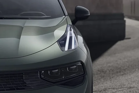 Lynk & Co 01 Core 2024 view 9