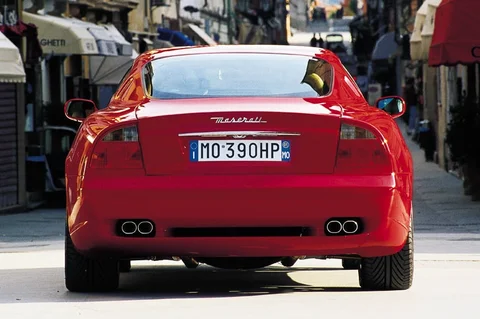 Maserati Coupé Cambiocorsa 2002 view 5