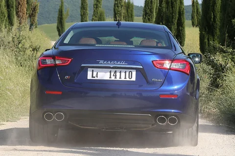 Maserati Ghibli 3.0 V6 Diesel 2013 view 8