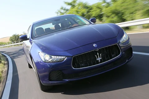 Maserati Ghibli 3.0 V6 Diesel 2013 view 11
