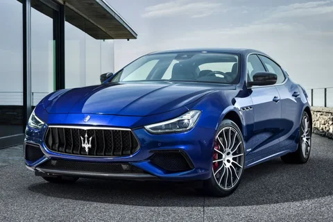 Maserati Ghibli 3.0 V6 S 2017 view 2