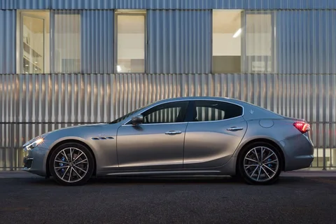 Maserati Ghibli 3.8 V8 Trofeo 2021 view 5