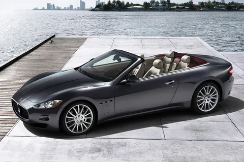 Maserati GranCabrio GranCabrio 2010 view 2