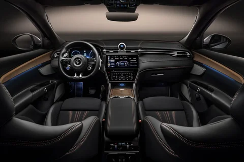 Maserati Grecale Folgore 2023 view 6