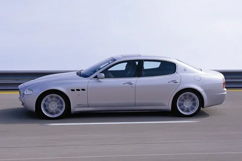 Maserati Quattroporte Executive GT 2005 view 4