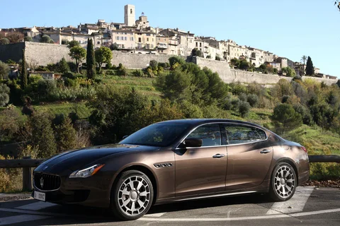 Maserati Quattroporte 3.0 V6 S 2014 view 5