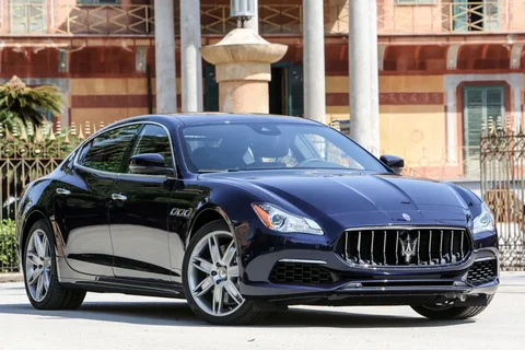 Maserati Quattroporte 3.8 V8 GTS GranLusso 2016 view 6