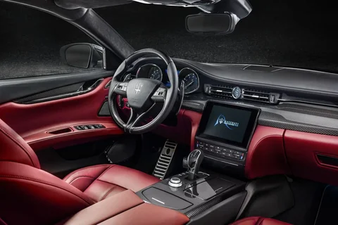 Maserati Quattroporte 3.0 V6 S 2017 view 11