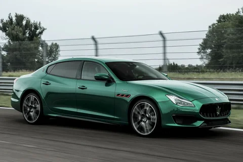 Maserati Quattroporte 3.8 V8 Trofeo 2021 view 5