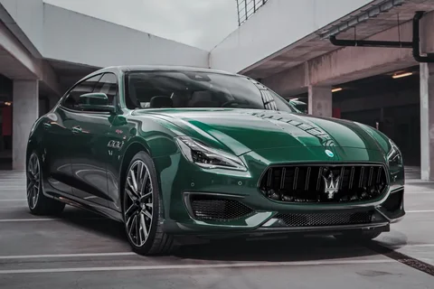 Maserati Quattroporte 3.8 V8 Trofeo 2021 view 10