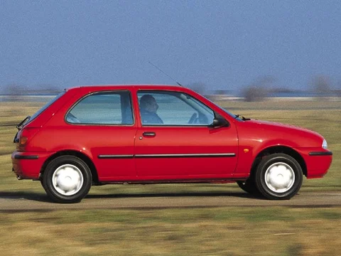 Mazda 121 1.8 D LX 1996 view 2