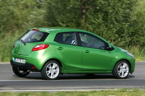 Mazda 2 1.5 GT-M 2007 view 6