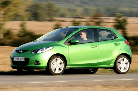 Mazda 2 1.5 GT-M 2007 view 9
