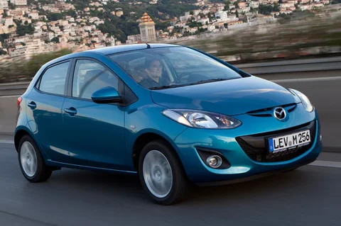 Mazda 2 1.3 TS 2010 view 9
