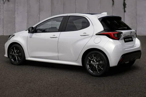 Mazda 2 Hybrid Centre-Line 2023 view 6