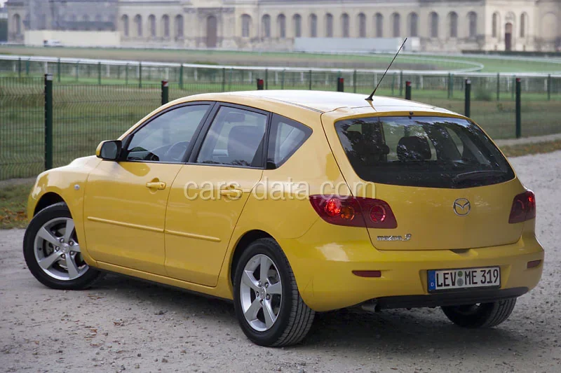 Mazda 3 Sport 2.0 Active 2003 front view