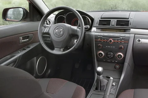 Mazda 3 Sedan 2.0 Active 2003 view 7