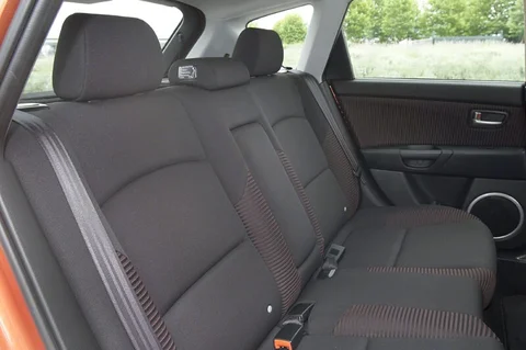 Mazda 3 Sedan 2.0 Active 2003 view 9