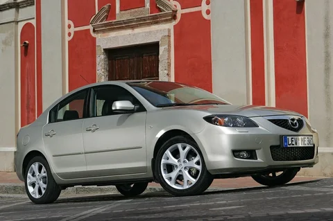 Mazda 3 Sedan 1.6 CiTD Active 2008 view 3