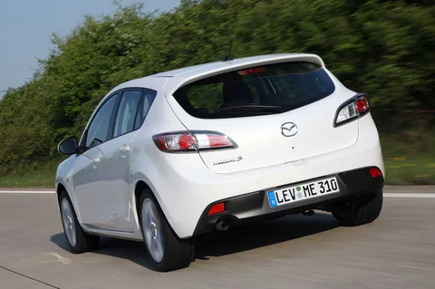 Mazda 3 2.0 i-stop TS+ 2009 view 3