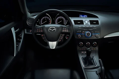 Mazda 3 Sedan 2.0 TS+ 2011 view 2
