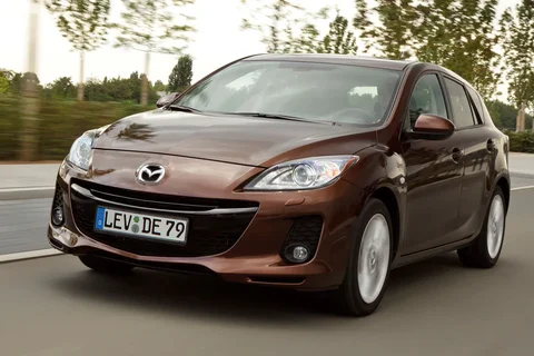 Mazda 3 1.6 CiTD TS+ 2011 view 11