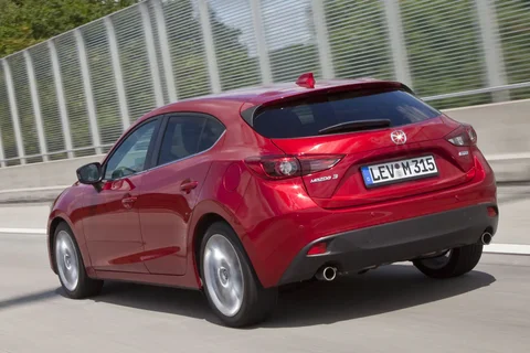 Mazda 3 SkyActiv-G 2.0 120 TS 2013 view 5