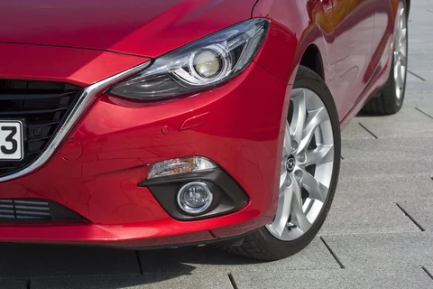 Mazda 3 SkyActiv-G 2.0 120 TS 2013 view 7