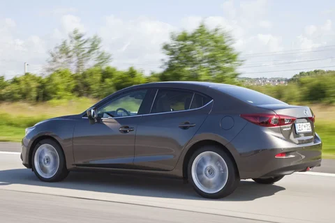 Mazda 3 Sedan SkyActiv-D 2.2 150 TS+ 2013 view 7