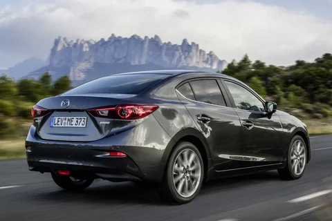 Mazda 3 Sedan SkyActiv-D 2.2 150 GT-M 2016 view 11