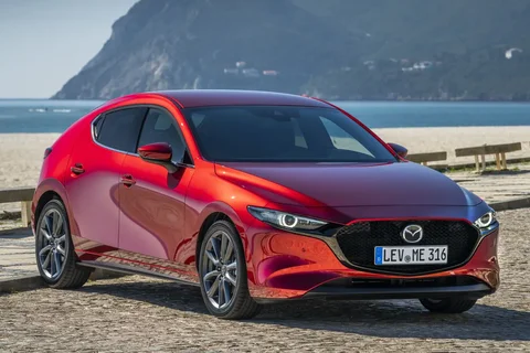 Mazda 3 SkyActiv-X 2.0 180 2019 view 2