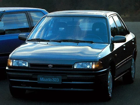 Mazda 323 1.7 D GLX 1991 view 3