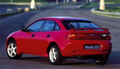Mazda 323 F 1.5i GLX 1994 view 6