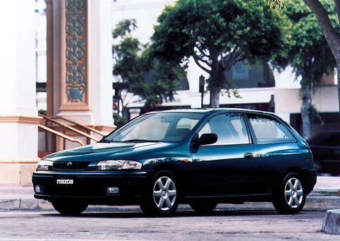 Mazda 323 P 2.0 D GLX 1997 view 2