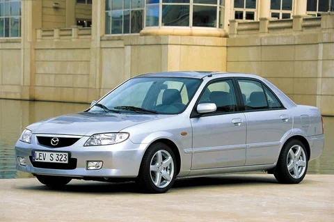 Mazda 323 Sedan 2.0 DiTD Touring 2001 view 3