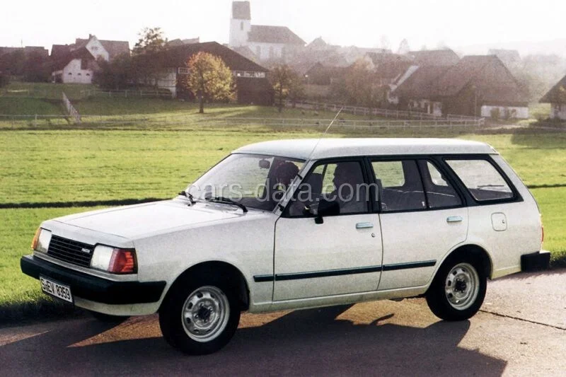 Mazda 323 Estate 1.3 1982 front view