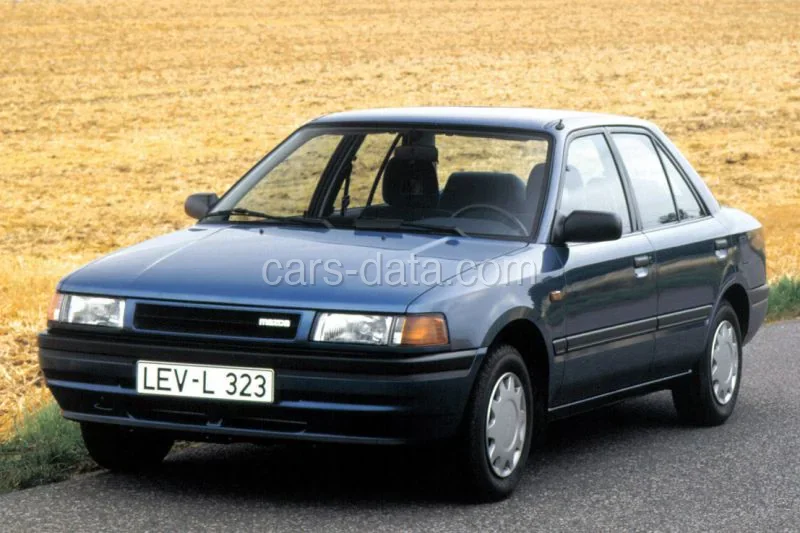 Mazda 323 1.3 GLX 1989 front view