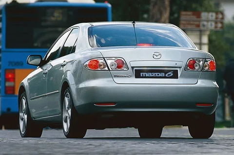 Mazda 6 2.3 S-VT Active 2002 view 2