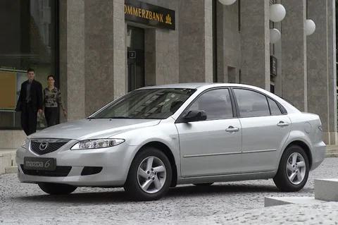 Mazda 6 Sport 2.3 S-VT Active 2002 view 2