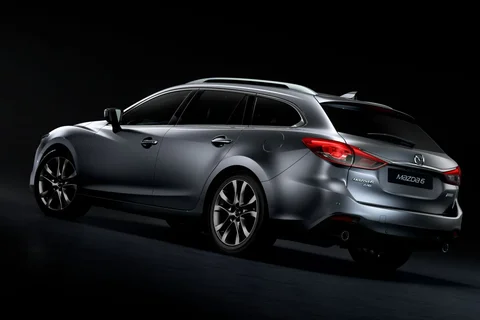 Mazda 6 SportBreak SkyActiv-G 2.0 145 TS 2015 view 3