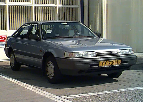 Mazda 626 2.0-12V GLX 1987 view 1