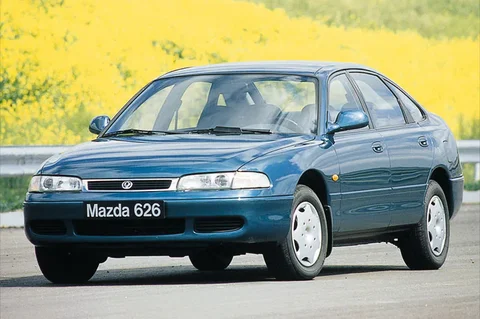 Mazda 626 2.0i GLX 1995 view 2