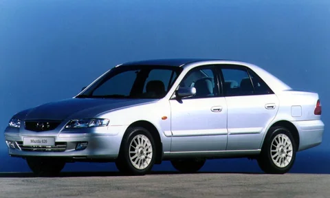 Mazda 626 1.8 1999 view 4