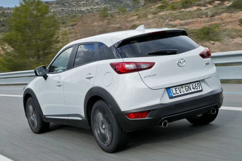 Mazda CX-3 SkyActiv-D 105 GT-M 2015 view 12