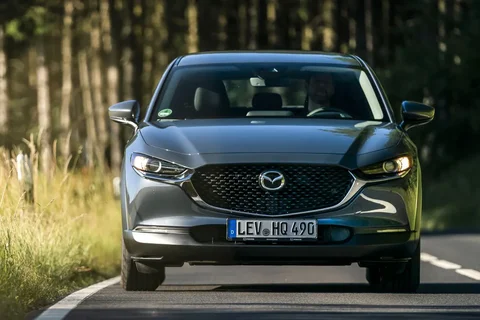 Mazda CX-30 SkyActiv-G 122 2019 view 4