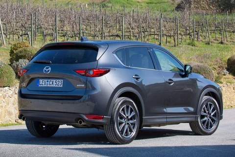 Mazda CX-5 SkyActiv-G 194 2020 view 4