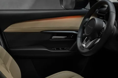 Mazda CX-5 E-SkyActiv G 141 M Hybrid Centre-Line 2025 view 2