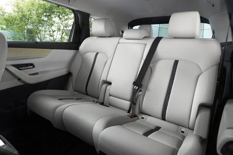 Mazda CX-80 e-SkyActiv PHEV 327 Exclusive-Line 2024 view 7