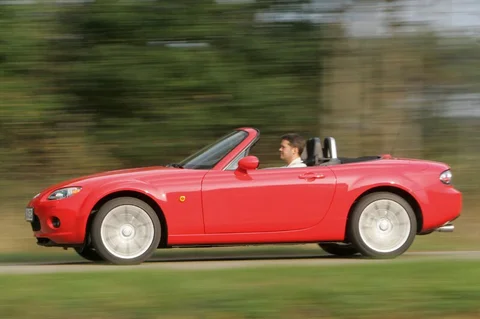 Mazda MX-5 2.0 S-VT Touring 2005 view 7